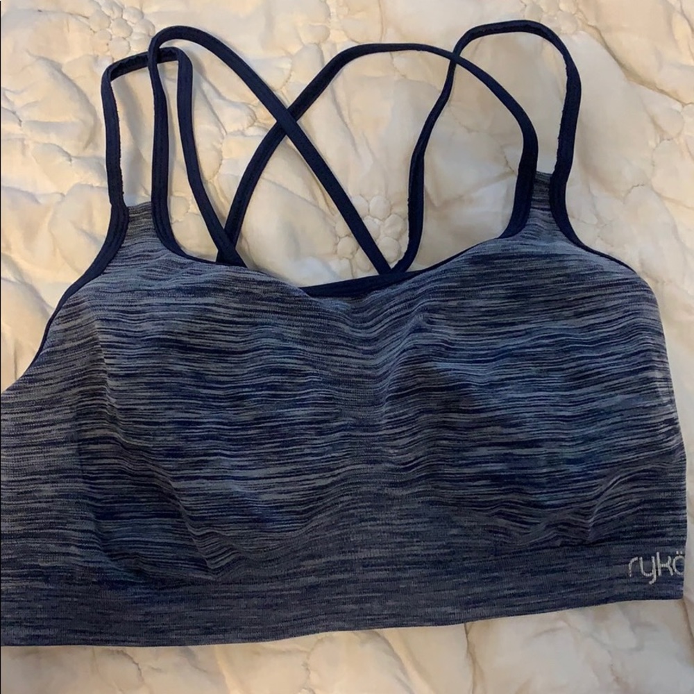 Very comfortable and supportive Sports Bra